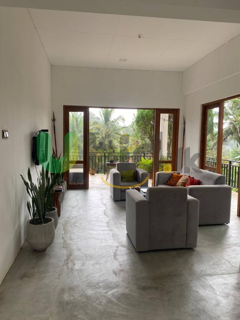 House for sale in Pethiyagoda, Gelioya , Kandy 