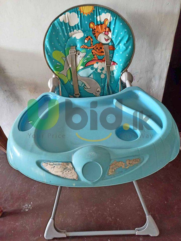 Used Baby feeding chair