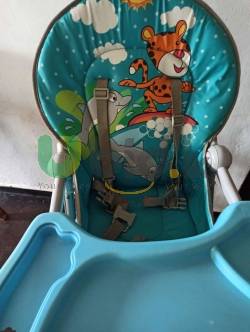 Used Baby feeding chair